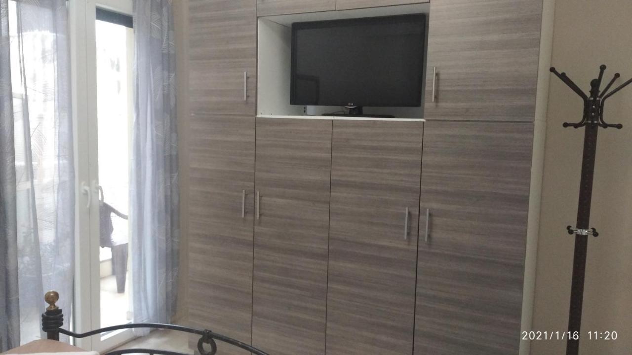 Miriam Luxury Apartment 자킨토스 타운 외부 사진